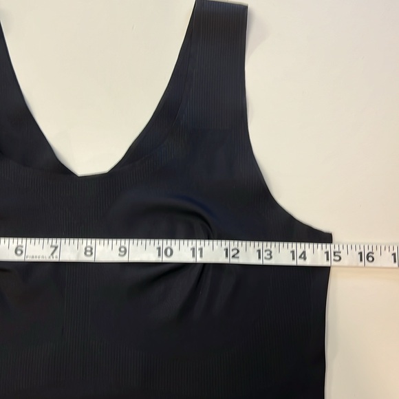 Bali shapewear tank - Picture 8 of 13